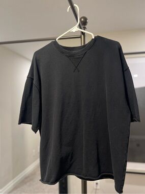 WOMEN’S CREWNECK & SHORTS - MATCHING SET FROM ZARA